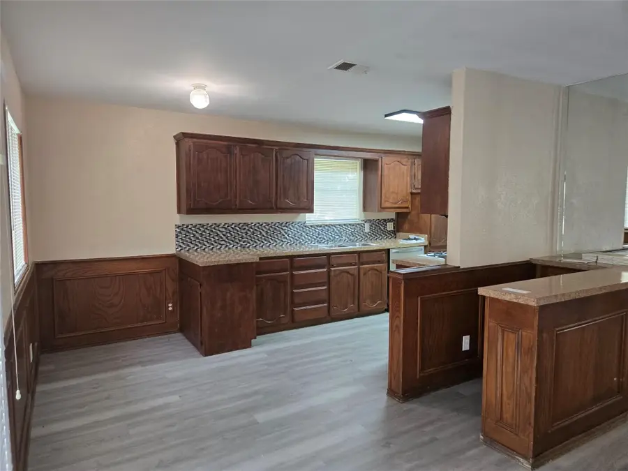 502 Moonlight Drive, Garland, TX 75040 - #3