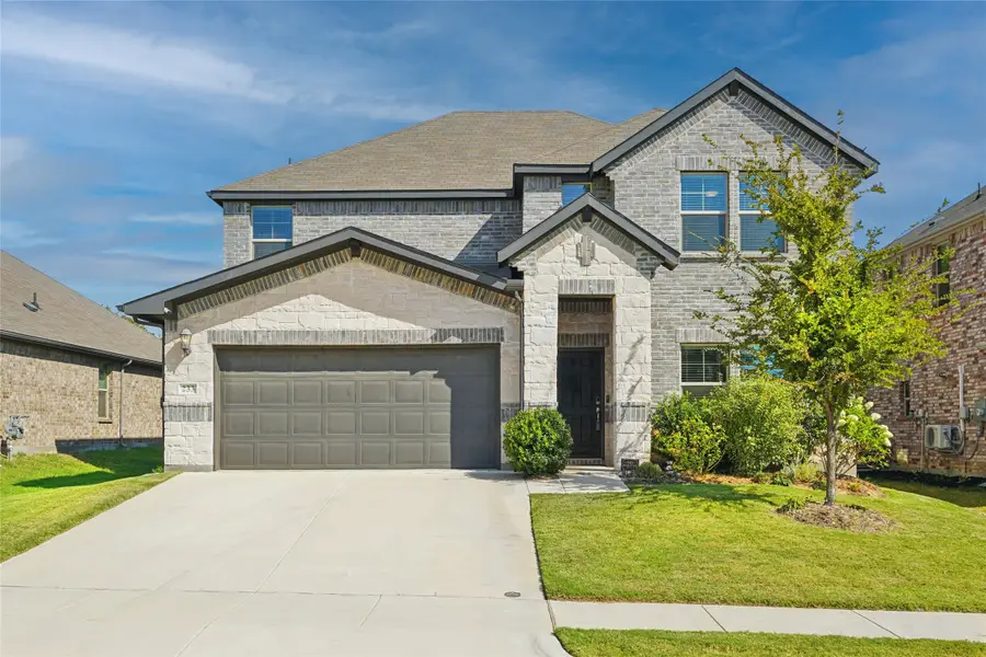 233 Luna Lane, Lake Dallas, TX 75065 - #2