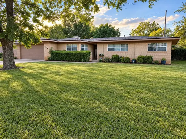 3334 Parkcrest, Abilene, TX 79605