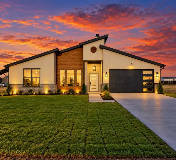 6025 Huckleberry Lane, Joshua, TX 76058