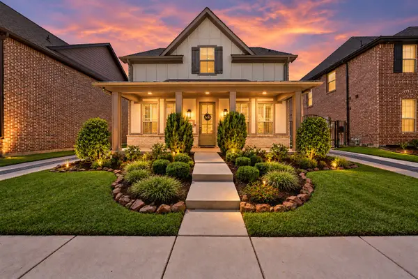 1909 Temple Hills, Van Alstyne, TX 75495