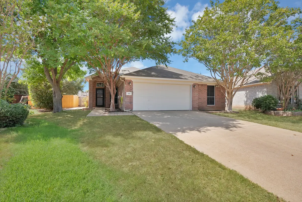 109 Goldeneye Lane, Fort Worth, TX 76120 - #1