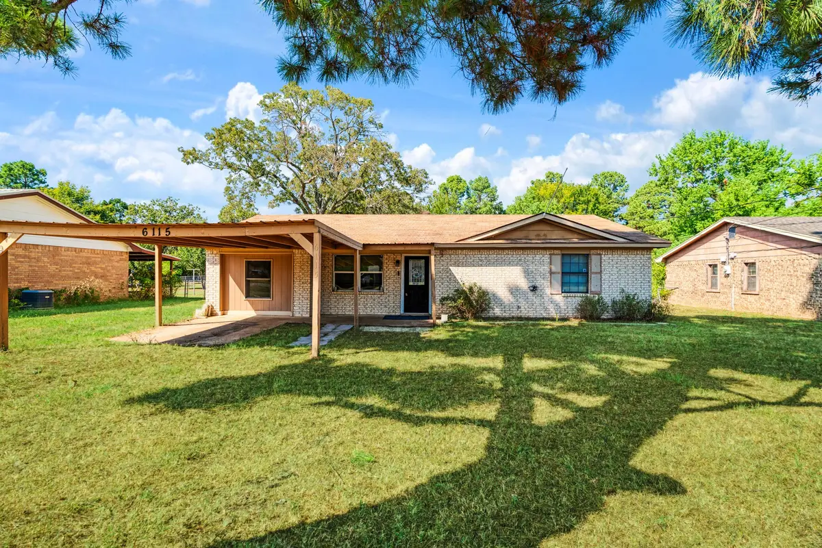 6115 Waggoner Street, Reno, TX 75462 - #1