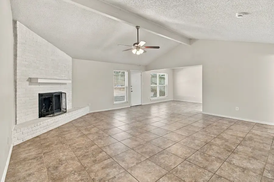 4807 Crestmont Court, Arlington, TX 76017 - #3