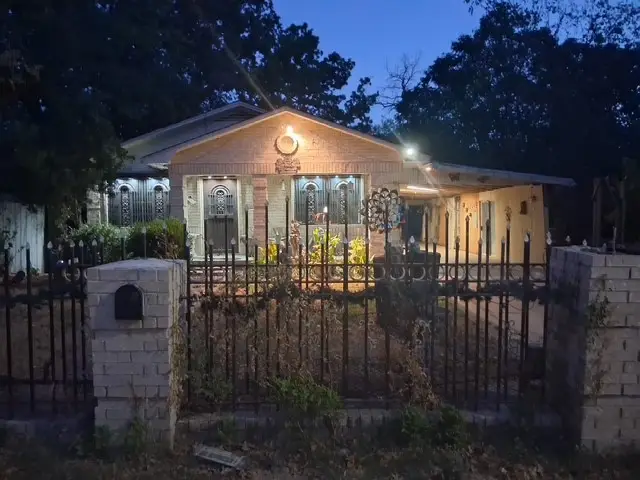 9522 Paramount Avenue, Dallas, TX 75217 - #2