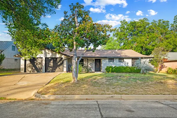 6920 Valhalla Road, Fort Worth, TX 76116