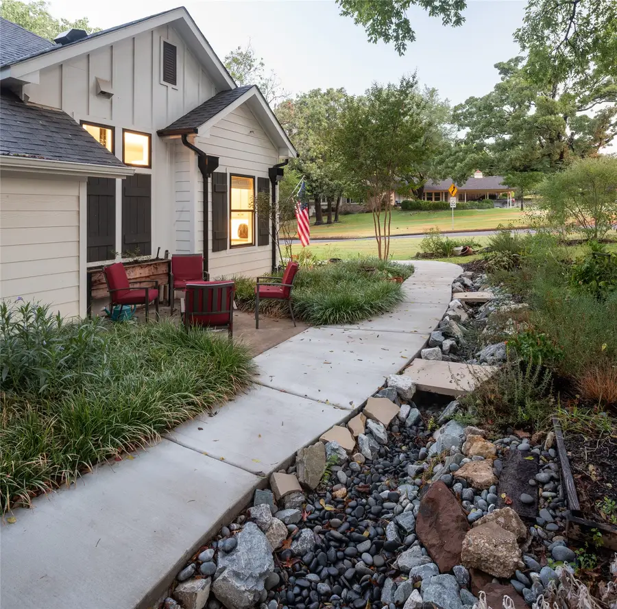 1600 W Day Street, Denison, TX 75020 - #2