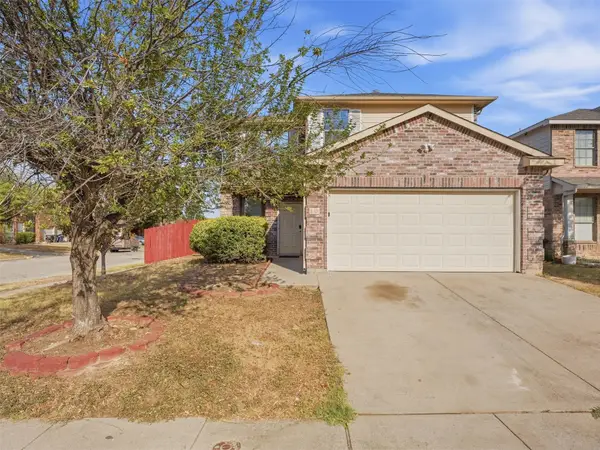 8101 Southern Pine Way, Fort Worth, TX 76123