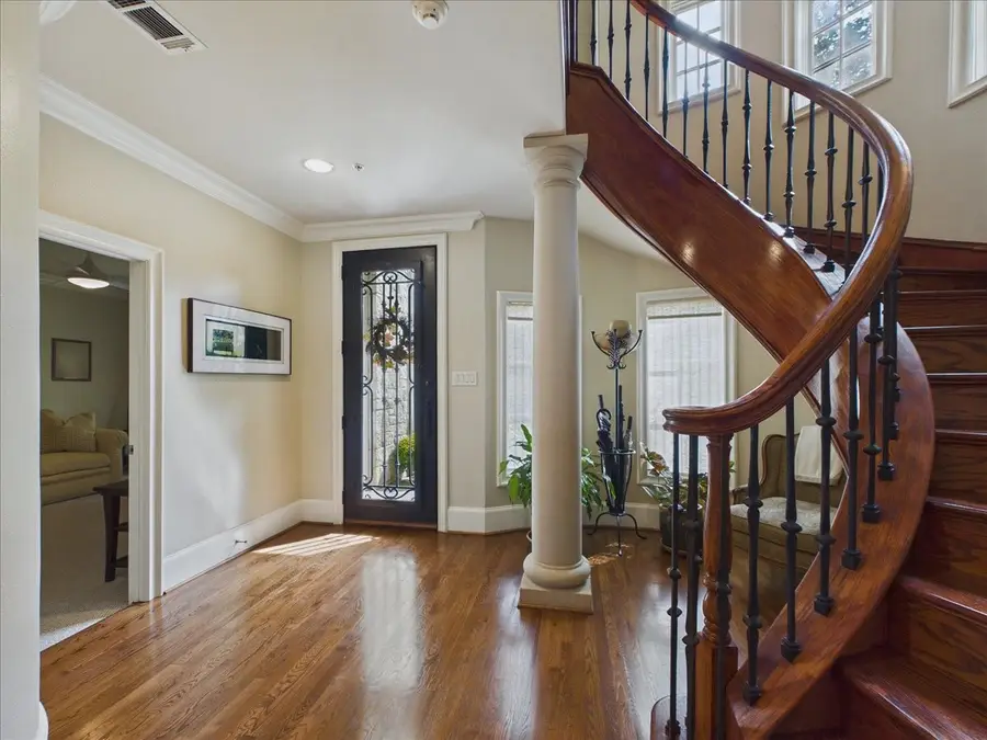 4301 Lomo Alto Drive #B, Highland Park, TX 75219 - #2