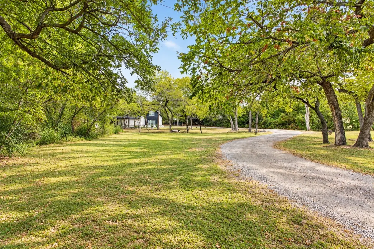 4072 County Road 711d, Cleburne, TX 76031 - #1