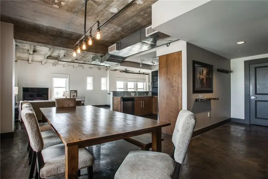 329 E Colorado Boulevard #501, Dallas, TX 75203 - #3