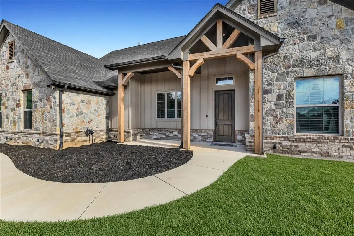 127 Paradise Oaks Court, Paradise, TX 76073 - #1
