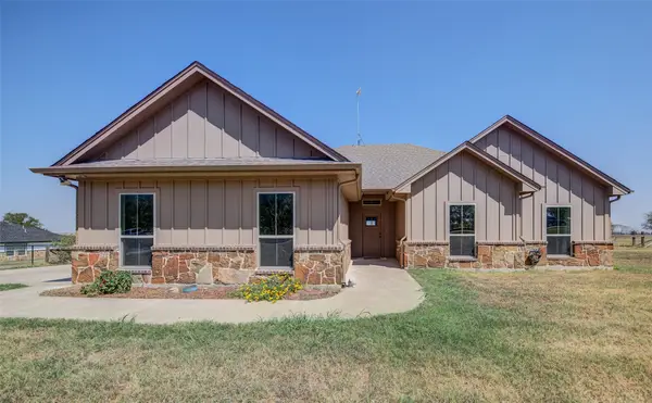 148 County Road 2830, Decatur, TX 76234