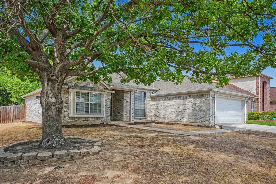 5612 Greenwich Drive, Arlington, TX 76018 - #2