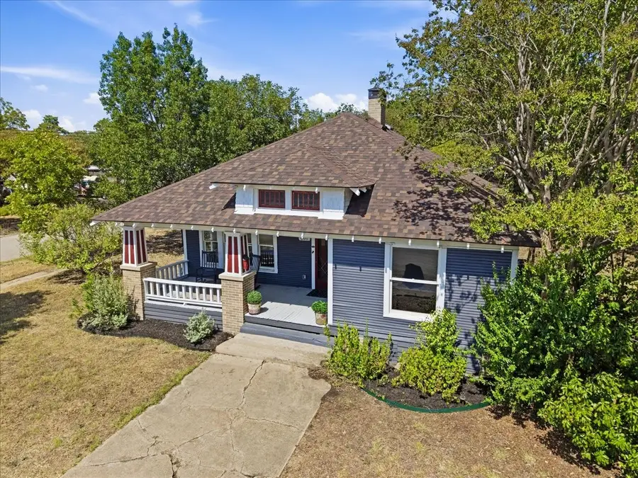 601 Oldham Street, Waxahachie, TX 75165 - #2
