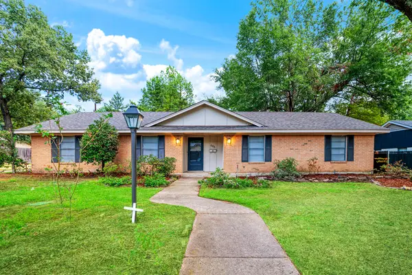 665 32nd Street Se, Paris, TX 75460