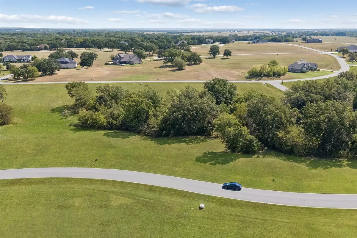 22 Pronghorn Drive, Gordonville, TX 76245 - #1
