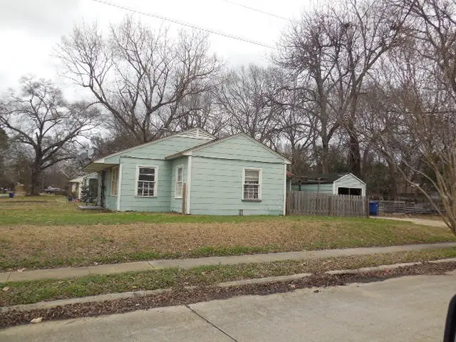 3861 Victory Drive, Shreveport, LA 71104 - #3
