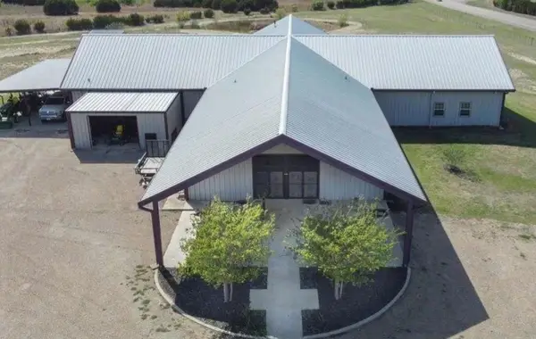 134 County Road 2139, Iredell, TX 76649