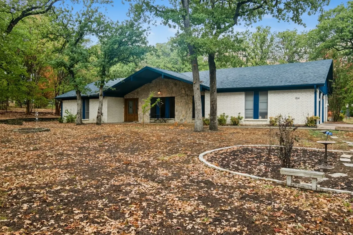 104 Trailwood Court, Burleson, TX 76028 - #1