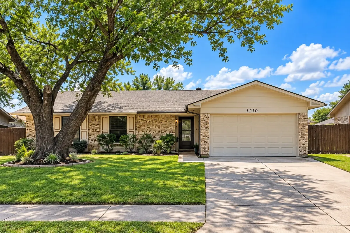 1210 Brook Hill Lane, Arlington, TX 76014 - #1