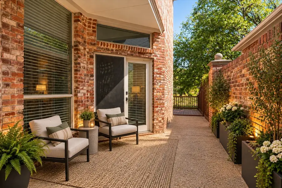 529 Loch N Green Trail, Arlington, TX 76012 - #2