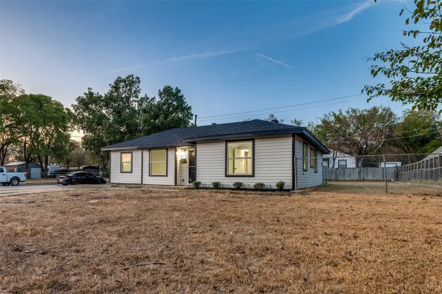 514 Chickapoo Trace, Grand Prairie, TX 75051 - #2