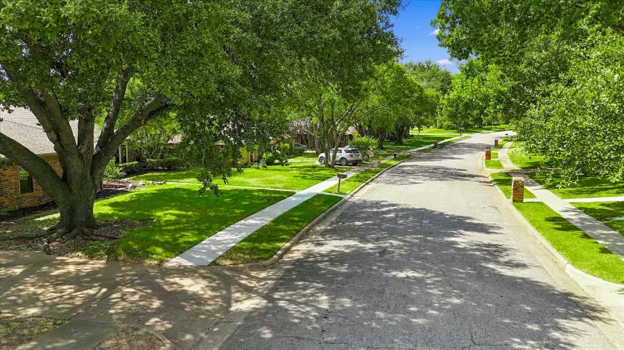 541 Briarglen Drive, Coppell, TX 75019 - #3