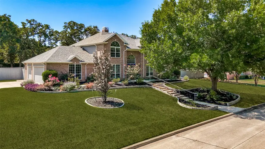 204 E Chapel Downs Drive, Southlake, TX 76092 - #2