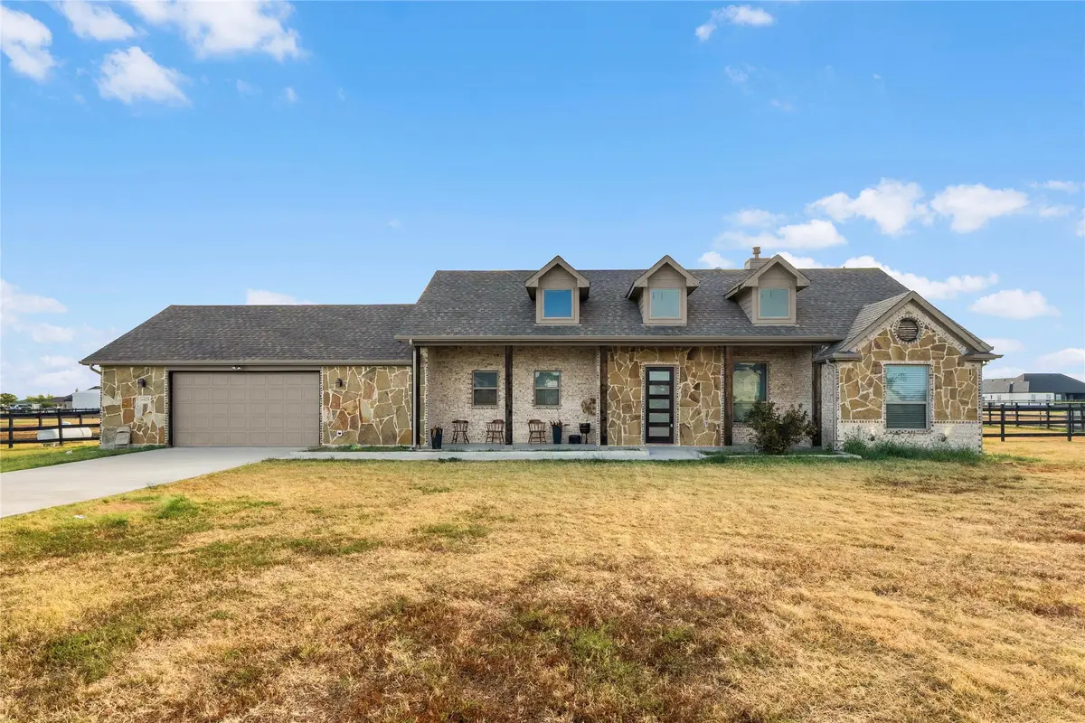 6028 Berry Ridge Lane, Joshua, TX 76058 - #1