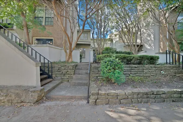 9621 Walnut Street #6106, Dallas, TX 75243