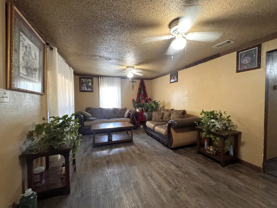 7205 N Hwy 271, Mount Pleasant, TX 75455 - #3