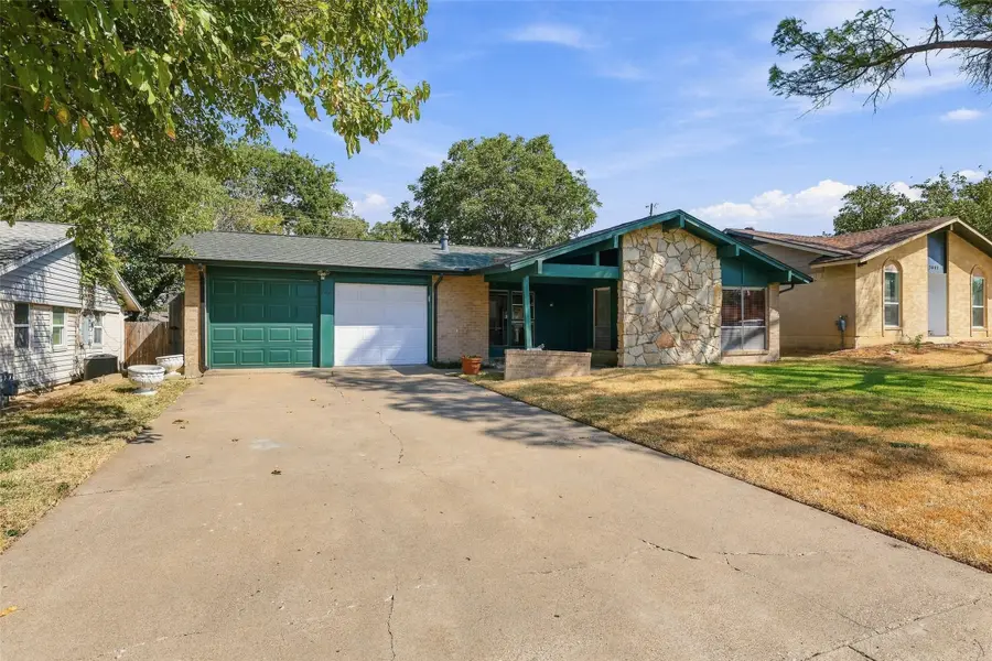 3605 Partridge Lane, Irving, TX 75062 - #3