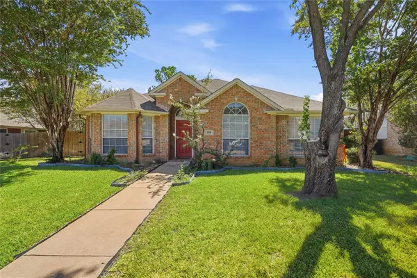 408 Pin Oak Trail, Keller, TX 76248