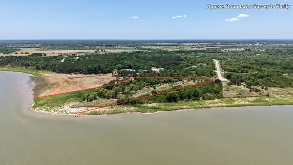 8424 Edgewater Drive, Kemp, TX 75143