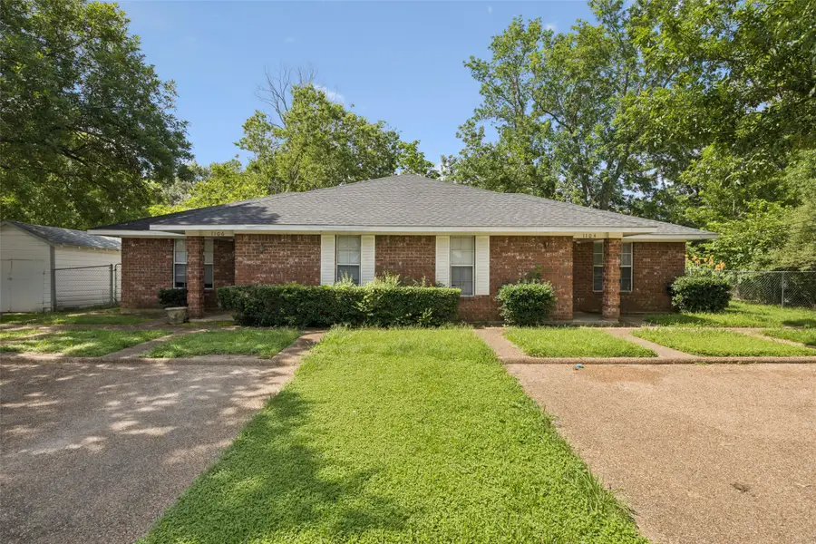 1104 E High Street, Terrell, TX 75160 - #2