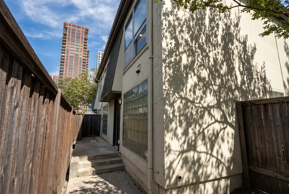 4414 Buena Vista Street #17, Dallas, TX 75205 - #1