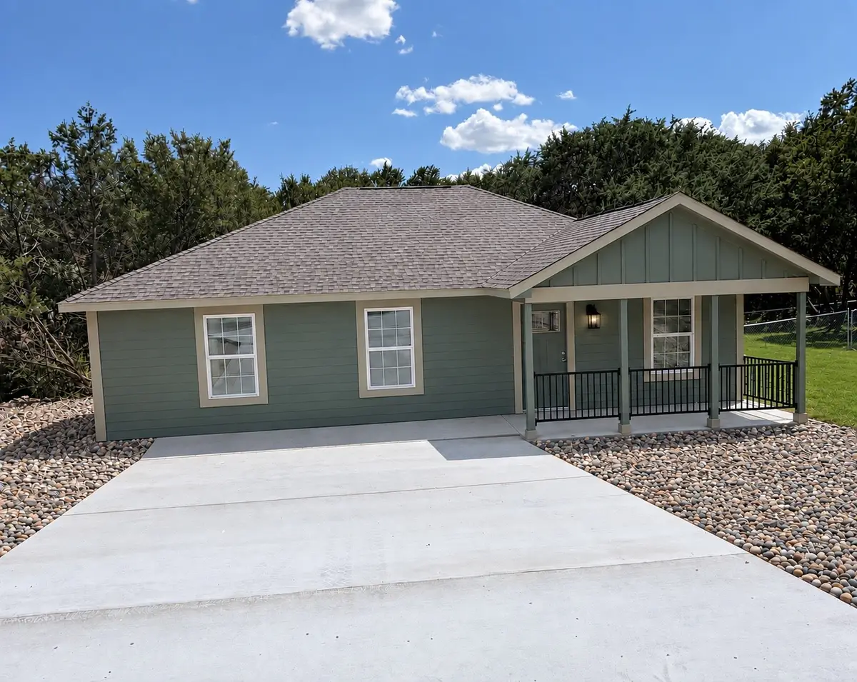 1021 Comanche Cove Drive, Granbury, TX 76048 - #1