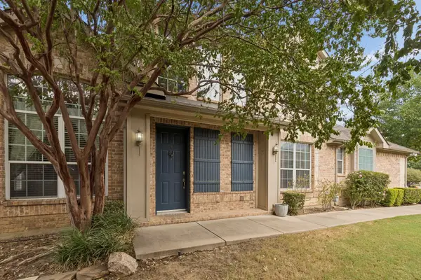 4145 Cobblestone Drive, Carrollton, TX 75007