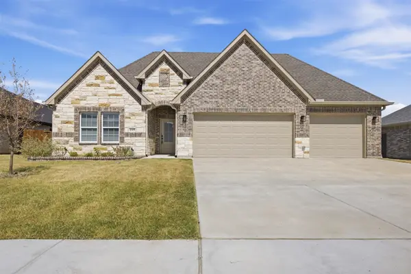 215 Trevor Lane, Greenville, TX 75402