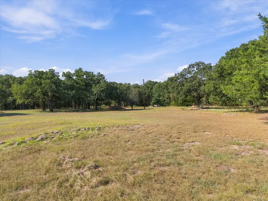 1525 Magnolia Lane, Terrell South, TX 75169 - #3
