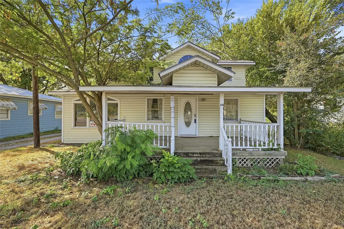207 E Fm 120, Pottsboro, TX 75076 - #1