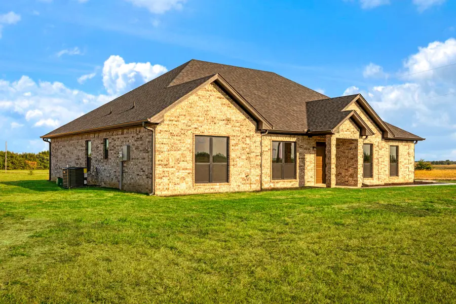 461 S Fm 196, Blossom, TX 75416 - #2