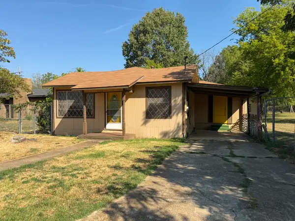 1410 W 9th Street, Mt Pleasant, TX 75455