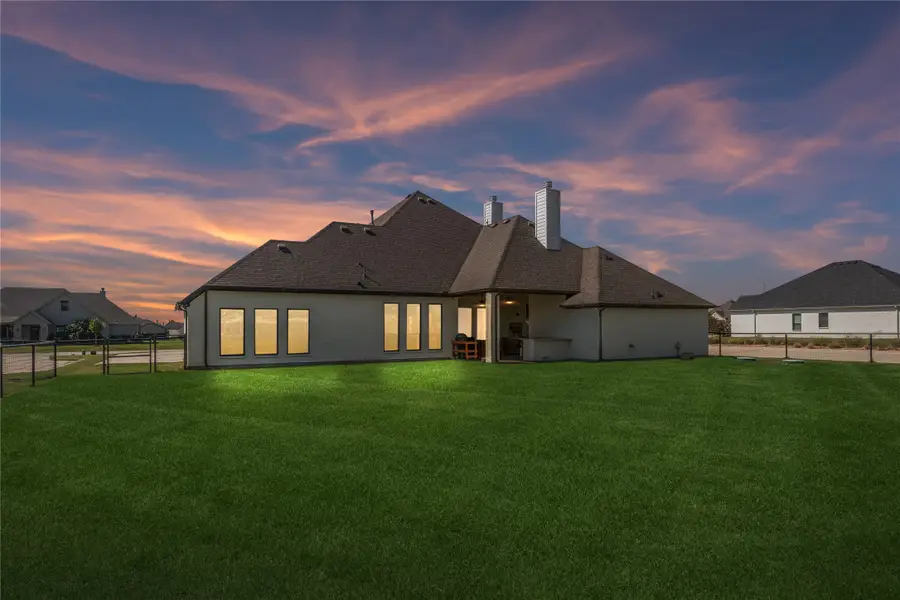 1402 Oliver Creek Lane, Justin, TX 76247 - #2