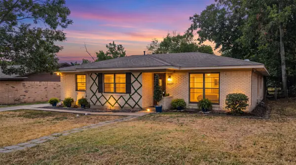 3207 Eastland Avenue, Greenville, TX 75402
