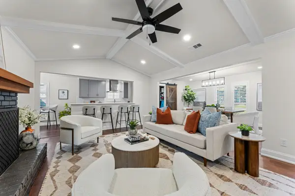 3946 Candlenut Lane, Dallas, TX 75244