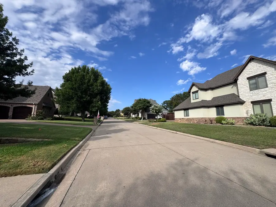 1401 Long And Winding Road, Mansfield, TX 76063 - #2