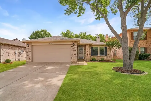 2709 White Oak Drive, Little Elm, TX 75068