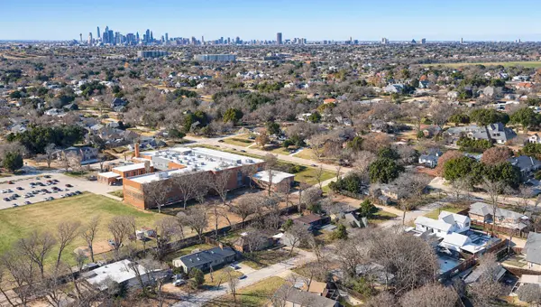 1727 Whittier Avenue, Dallas, TX 75218